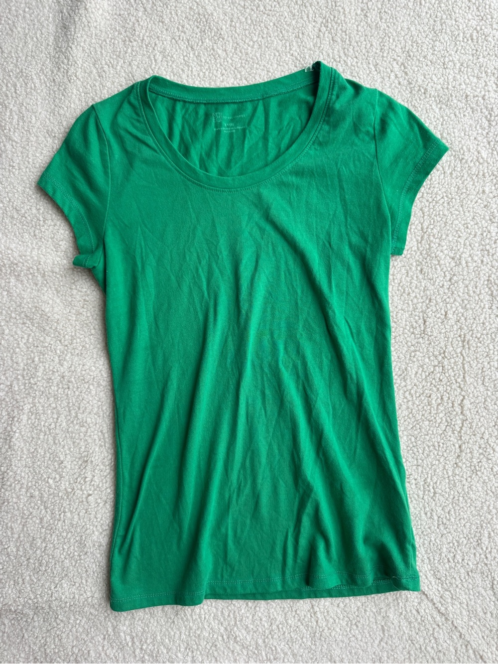 Simple Women's Crewneck Tee in Kelly Green